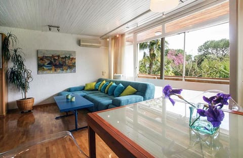 Sunny Garden Apartment in Opatija