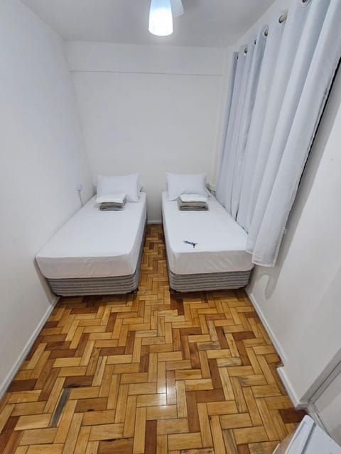 Quarto Privativo em Condominio Vacation rental in Duque de Caxias