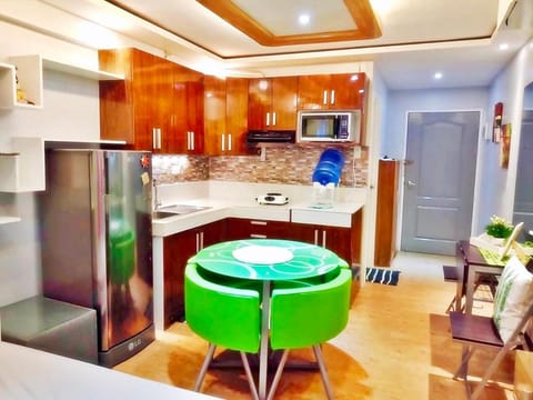 ARC Home Rental at San Remo Oasis Copropriété in Cebu City