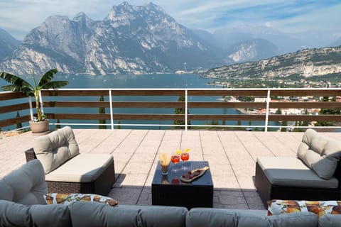 Natural landscape, Balcony/Terrace, Mountain view