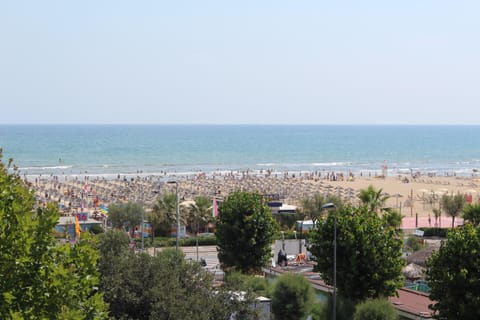 View (from property/room), Beach, Pool view, Sea view, Street view