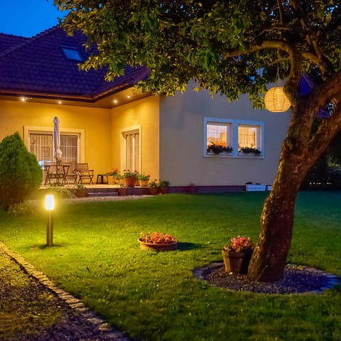 Property building, Facade/entrance, Night, Summer, Garden, Balcony/Terrace