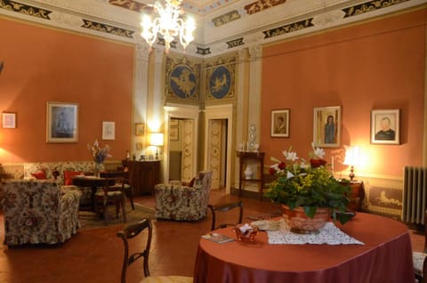 Residenza Storica Palazzo Ricciarelli Moradia in Volterra