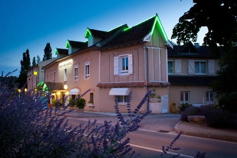 Le Relais de Farrou Hôtel in Villefranche-de-Rouergue