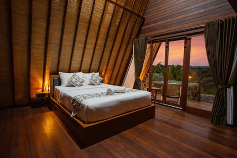 Bed, Natural landscape