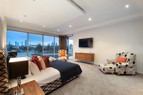 Opulence on Broadbeach Casa in Gold Coast