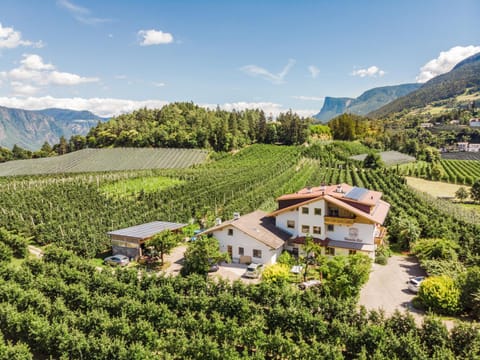 Steinkellerhof Apartment in Trentino-South Tyrol