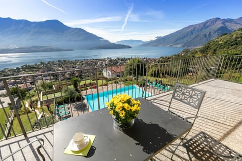 Balcony/Terrace, Garden view, Lake view, Mountain view, Pool view