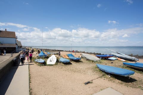 Whitstable Fisherman's Huts Apartment hotel in Whitstable