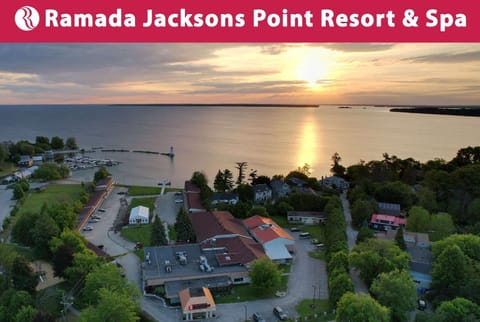 Ramada by Wyndham Jackson's Point Resort in Georgina