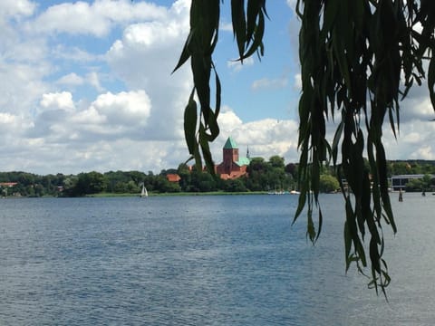 Nearby landmark, Neighbourhood, Natural landscape