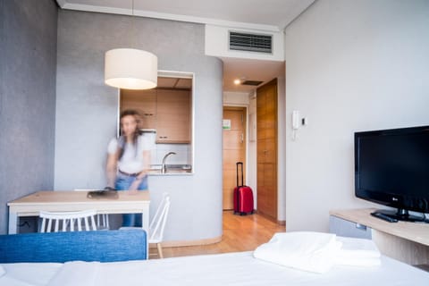 Compostela Suites Apartahotel in Madrid