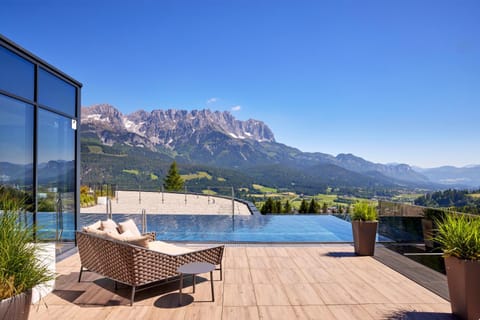 Spa and wellness centre/facilities, Swimming pool
