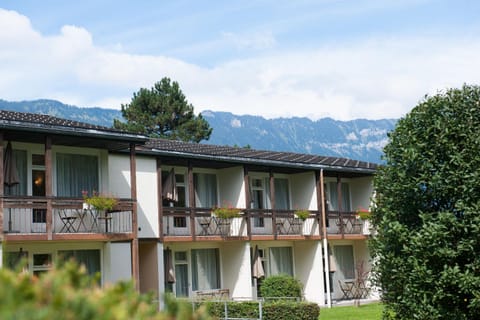 Jungfrau Hotel Annex Alpine-Inn Hotel in Canton of Bern (Region)