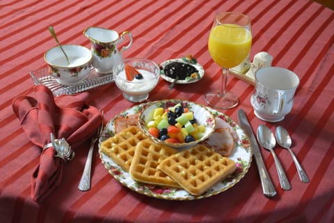 Tea Cozy Bed & Breakfast Übernachtung mit Frühstück in Qualicum Beach