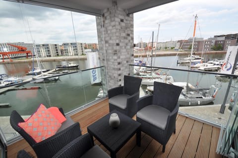View (from property/room), Balcony/Terrace