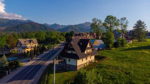 Bird's eye view, Mountain view