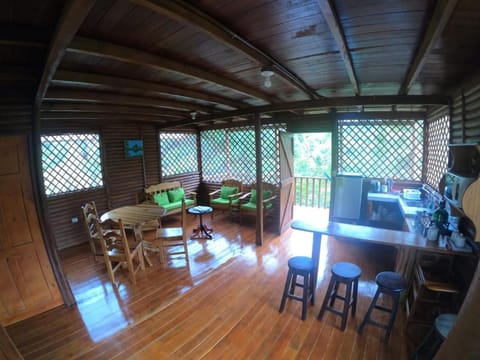 Eco Guest House - Sarapiquí 1 Alojamiento y desayuno in Heredia Province