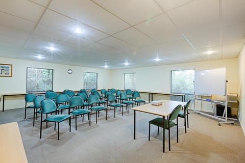 Meeting/conference room