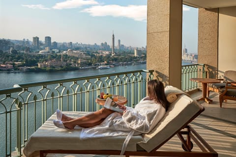 Balcony/Terrace, River view