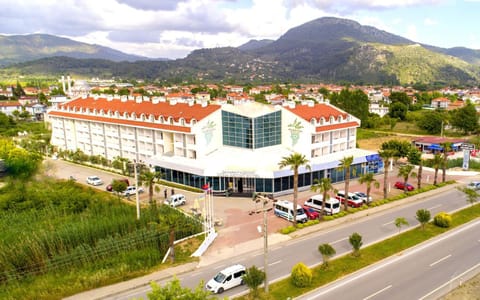 Property building, Bird's eye view, City view, Mountain view, Street view