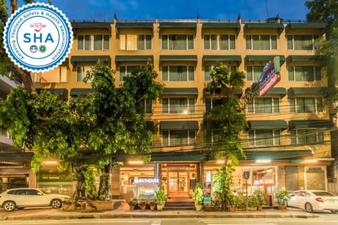New Siam Riverside - SHA Certified Hôtel in Bangkok