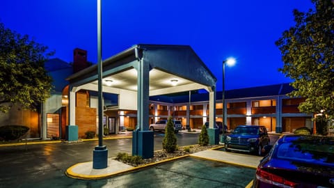 Property building, Facade/entrance, View (from property/room)