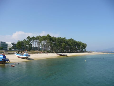 Nearby landmark, Neighbourhood, Natural landscape, Beach