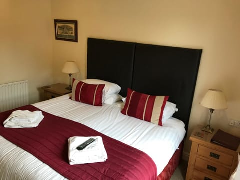 Clayhanger Guest House Bed and Breakfast in Newcastle-under-Lyme