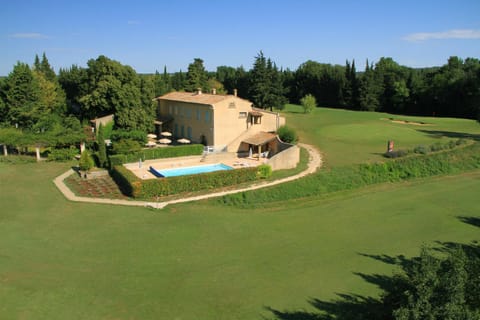 GOLF CLUB D'UZES Bed and Breakfast in Uzes
