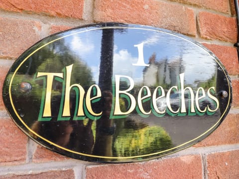1 The Beeches House in Llangollen