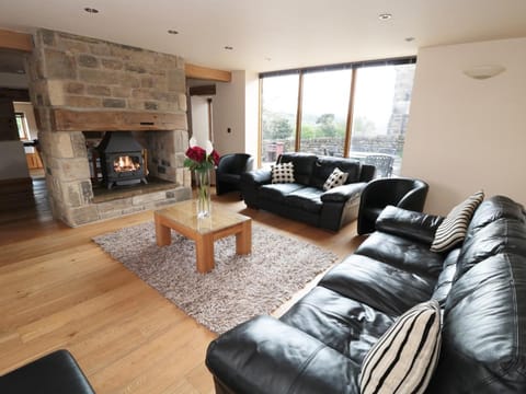 Stoneycroft Barn House in Borough of Barnsley