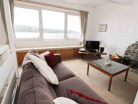 Top Flat Apartment in Scotland