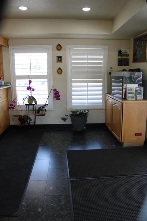 Inns of California Salinas Hotel in Salinas