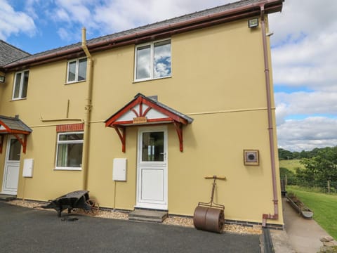Foxes Meadow House in Wales