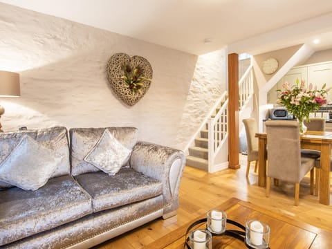 Moelfre Cottage House in Wales