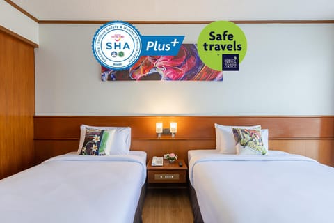 Royal Phuket City Hotel - SHA Extra Plus Hôtel in Wichit
