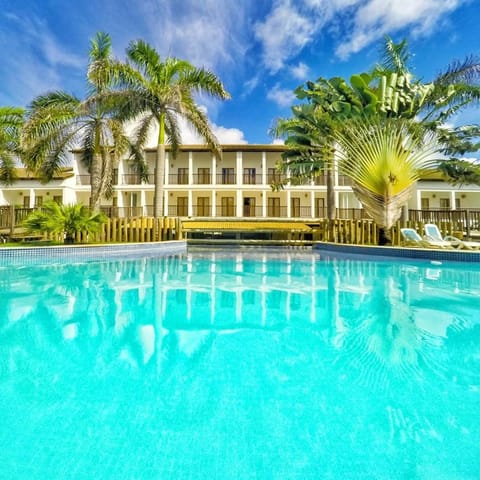 Facade/entrance, Pool view