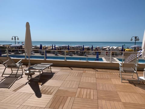 Sea view apartment with swimming pool Apartment in Lido di Jesolo