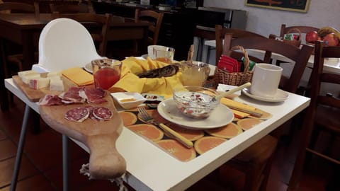 Casa Del Noce Übernachtung mit Frühstück in Rovereto