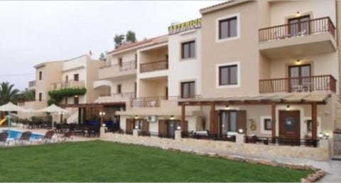 Asterion Apartments Condominio in Panormos in Rethymno