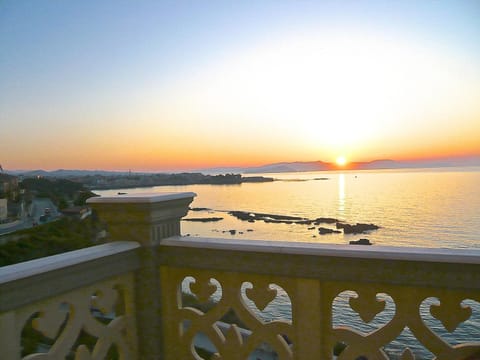 View (from property/room), Balcony/Terrace