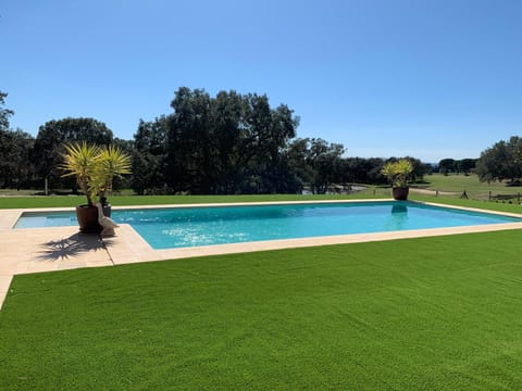 Villa de Lujo en Campo de Golf Peralada Chalet in Alt Empordà