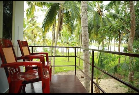 Blue Birds Homestay Alquiler vacacional in Vypin