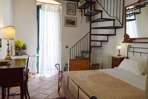 Tenuta Rasocolmo Villa in Messina