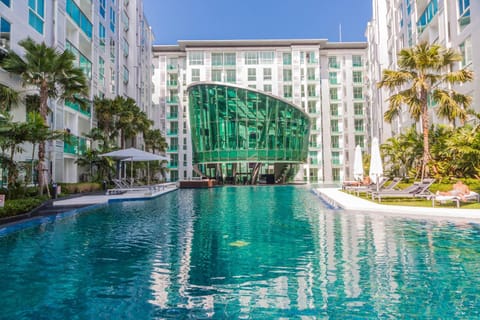 City Center Residence By Pattaya Sunny Rentals Condo in Pattaya City