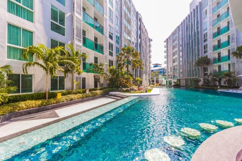 City Center Residence By Pattaya Sunny Rentals Condo in Pattaya City