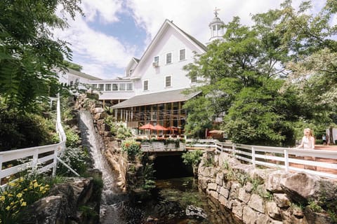 Mill Falls at the Lake Hotel in Meredith