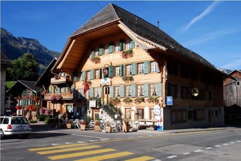 Hotel De Ville Inn in Rossinière