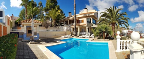 Teresita High Views with private pool Villa in Palmas de Gran Canaria